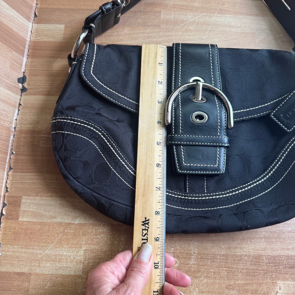 vintage Coach Soho Signature C Black Shoulder Bag - Picture 8 of 11